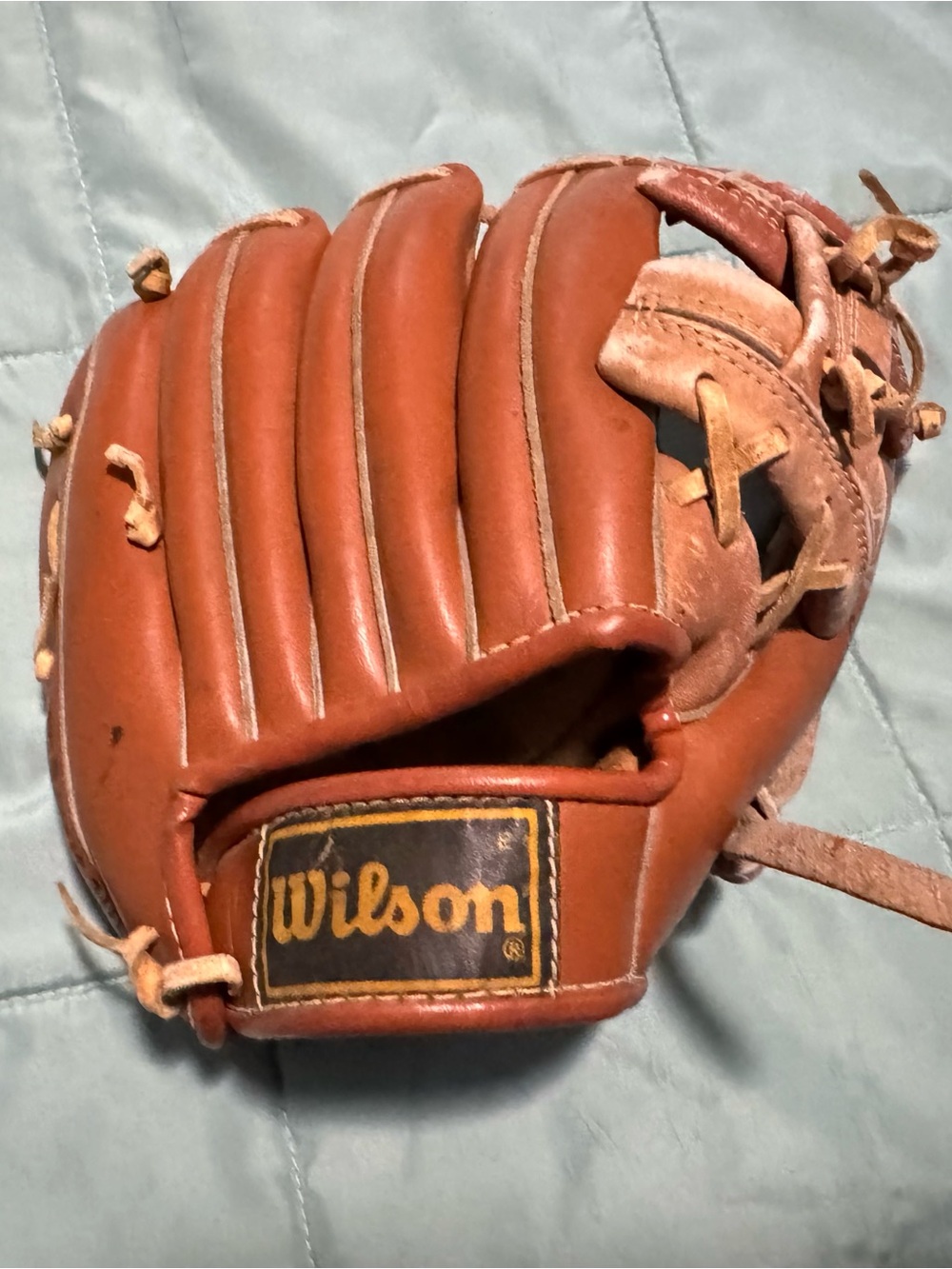 Wilson Tan/Brown Leather Baseball Glove